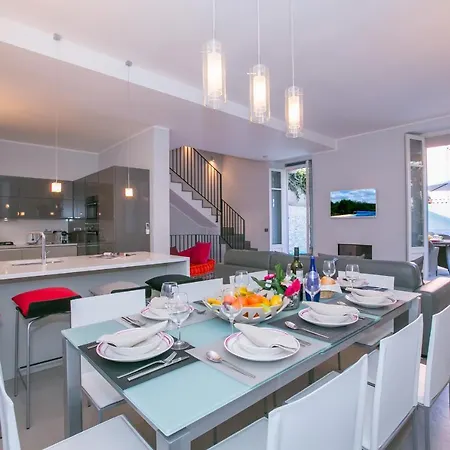 Villa Lucia *